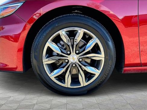Used 2024 Chevrolet Malibu LT image 21
