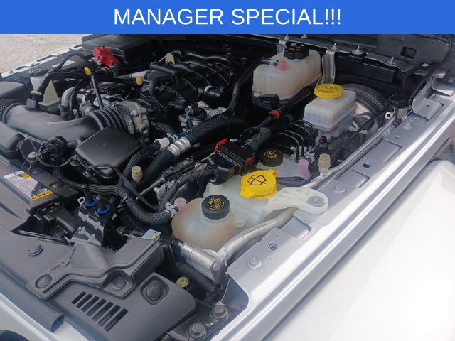 Used 2023 Jeep Wrangler Unlimited Sahara AWD/4WD image 41