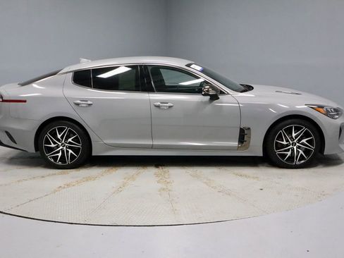 Used 2022 Kia Stinger GT-Line AWD/4WD image 13