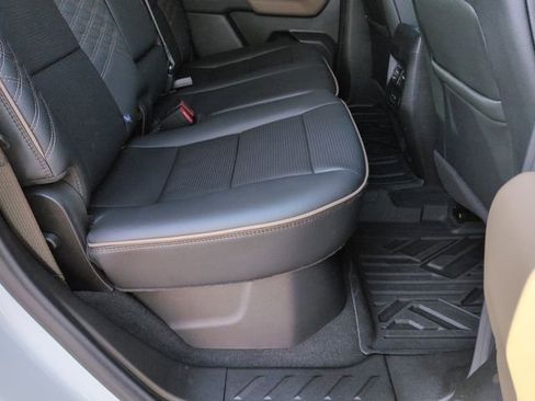 Certified 2025 GMC Canyon Denali image 25