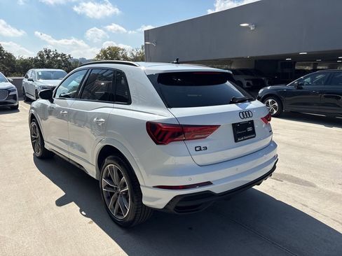 Certified 2025 Audi Q3 2.0T Premium w/ Convenience Package image 8
