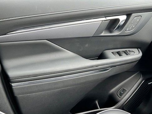 New 2025 Buick Enclave Sport Touring w/ Power Package image 31