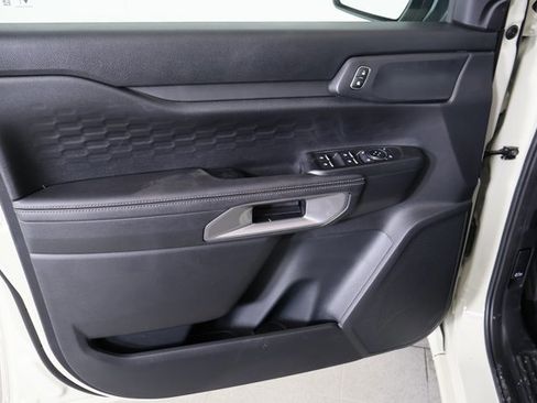 New 2025 Ford Ranger XLT w/ Trailer Tow Package image 17