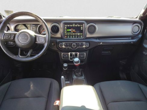 Used 2022 Jeep Wrangler Unlimited Sport AWD/4WD image 11