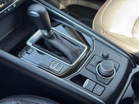 Used 2024 MAZDA CX-5 Carbon Edition image 37