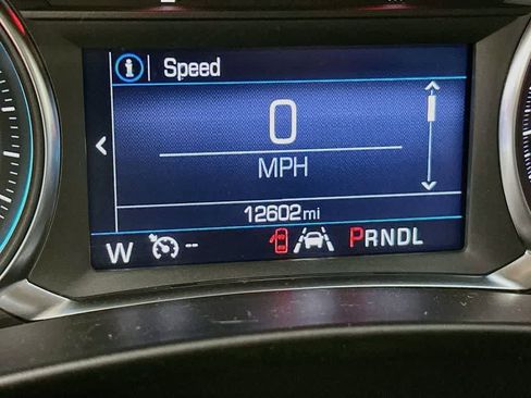 Used 2024 Chevrolet Equinox LT w/ LPO, Floor Liner Package FWD image 20
