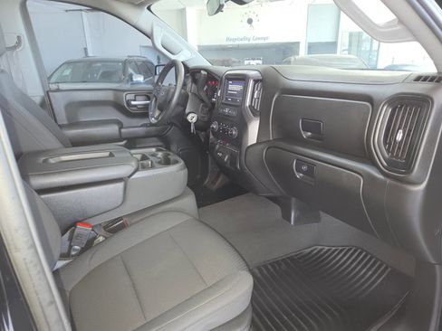 Used 2021 Chevrolet Silverado 1500 Custom Trail Boss AWD/4WD image 30