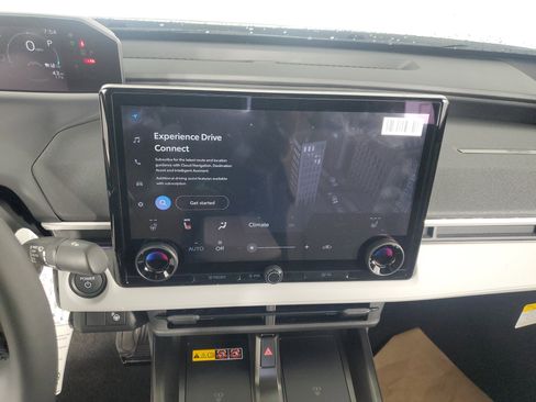 New 2026 Subaru Solterra image 16