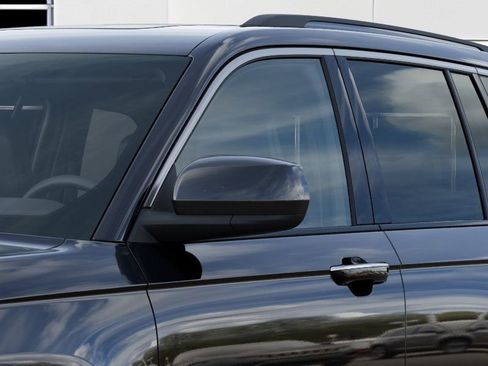 New 2026 Jeep Grand Cherokee Limited AWD/4WD image 12