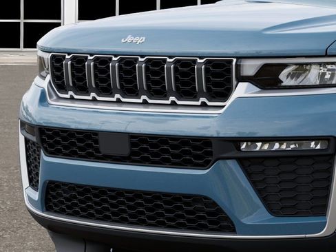 New 2026 Jeep Grand Cherokee Limited AWD/4WD image 11