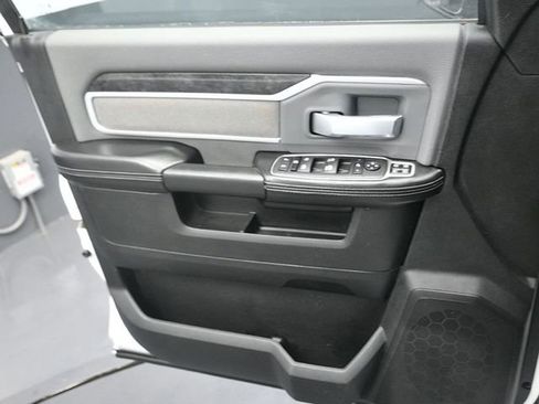 Used 2023 RAM 2500 Big Horn w/ Level 1 Equipment Group image 21