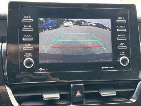 Used 2021 Toyota Camry SE FWD image 24
