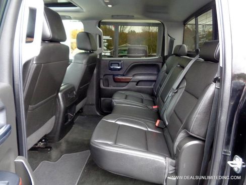 Used 2018 GMC Sierra 1500 SLT image 24