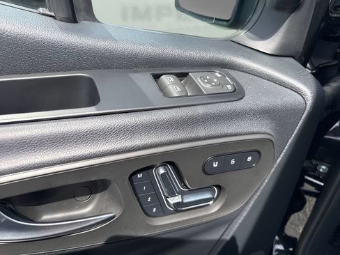 Used 2024 Mercedes-Benz Sprinter 3500 image 30