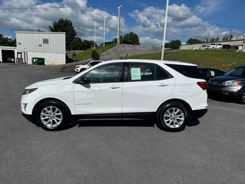 Used 2018 Chevrolet Equinox LS FWD image 5