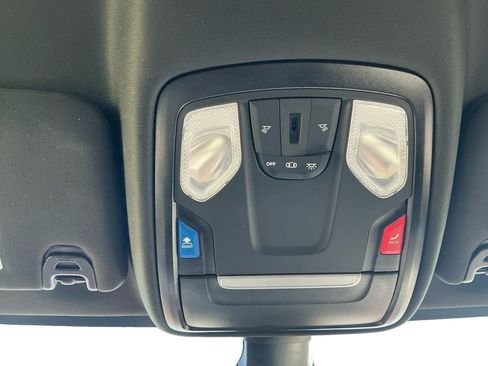 Used 2024 RAM 2500 Big Horn image 21