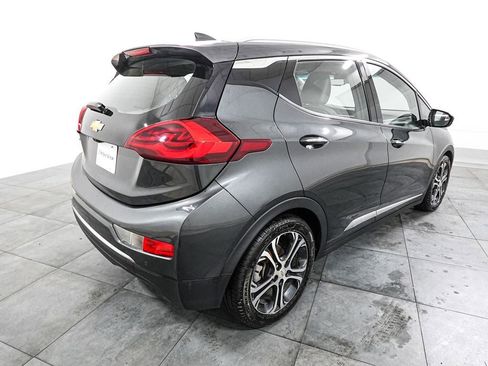 Used 2019 Chevrolet Bolt Premier w/ Infotainment Package image 6