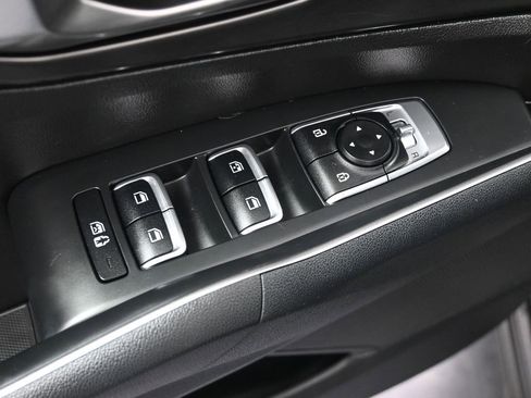 Certified 2023 Kia Sorento EX image 11