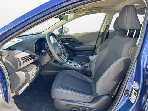 Used 2025 Subaru Crosstrek 2.0i Premium image 11