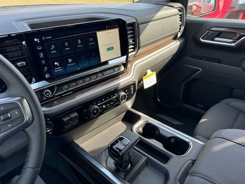 New 2026 Chevrolet Silverado 1500 LT w/ All Star Edition Plus image 16