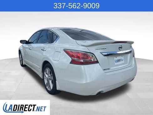 Used 2015 Nissan Altima 2.5 SV image 7