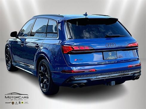 Used 2025 Audi SQ7 Prestige image 11