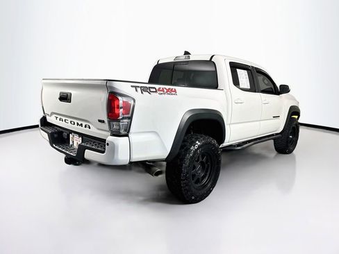 Used 2023 Toyota Tacoma TRD Off-Road w/ Technology Package AWD/4WD image 10