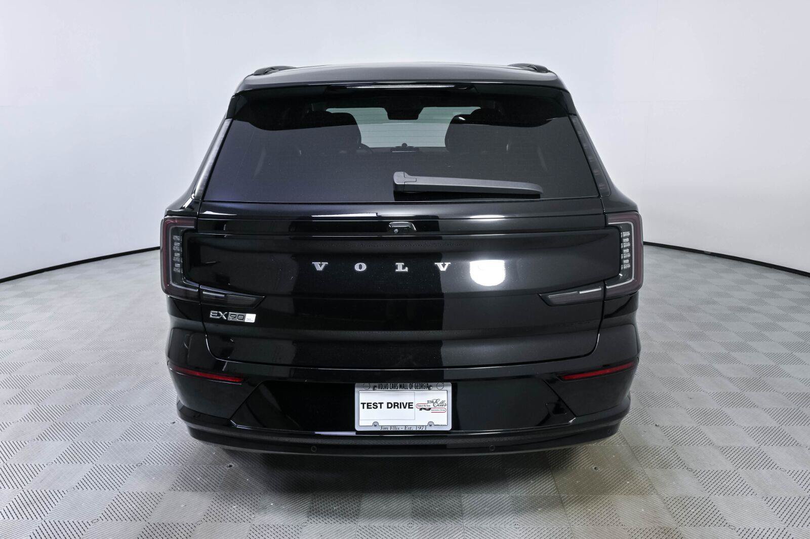 Certified 2025 Volvo EX90 Ultra AWD/4WD image 29