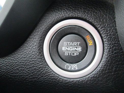 Used 2024 RAM 2500 Big Horn image 25