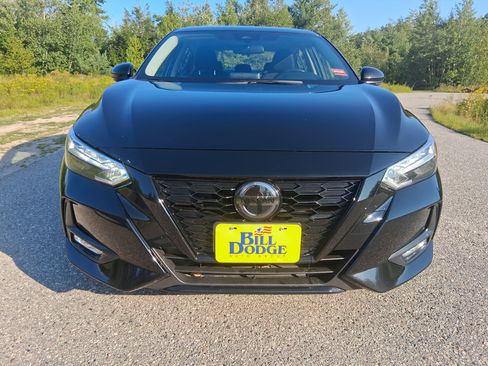 Certified 2023 Nissan Sentra SR w/ Midnight Edition Package FWD image 2