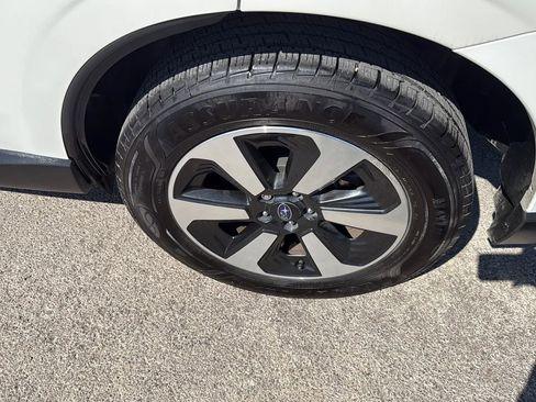 Used 2017 Subaru Forester 2.5i Premium w/ Popular Package #2A image 32