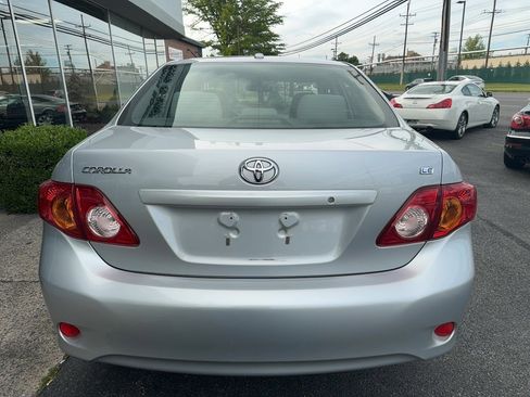 Used 2010 Toyota Corolla LE FWD image 21