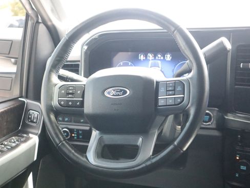 Used 2023 Ford F250 Lariat w/ Black Appearance Package AWD/4WD image 16