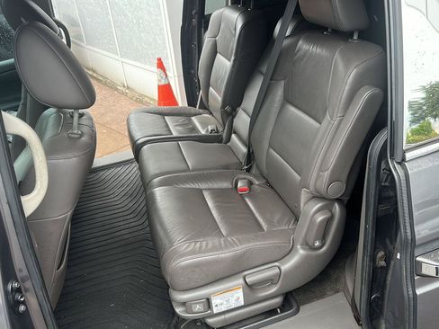 Used 2012 Honda Odyssey Touring Elite image 22