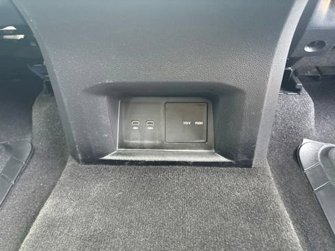 Used 2021 Volkswagen Atlas SE w/ Panoramic Sunroof Package AWD/4WD image 28