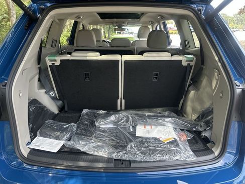 New 2026 Volkswagen Atlas SEL Premium R-Line image 25