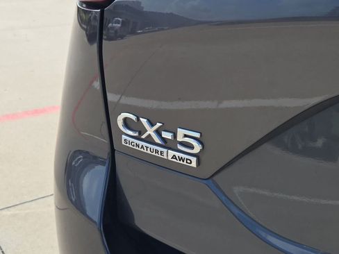 Used 2025 MAZDA CX-5 Signature AWD/4WD image 11