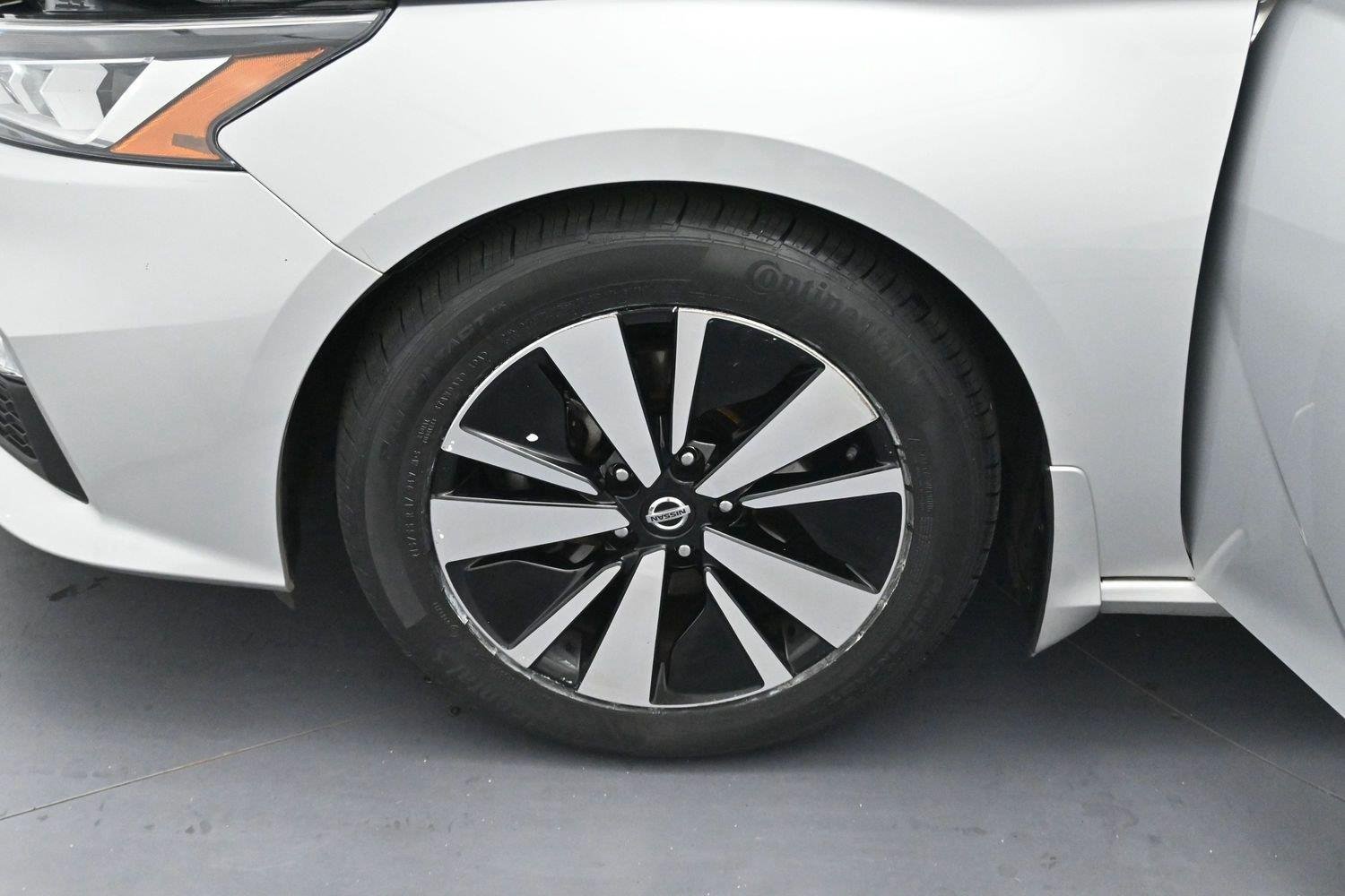 Used 2022 Nissan Altima 2.5 SV FWD image 27