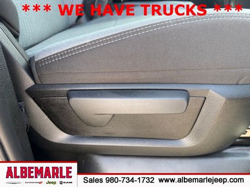 Used 2024 RAM 2500 Big Horn w/ Bed Utility Group AWD/4WD image 33