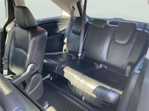 Used 2021 Honda Odyssey Touring image 27