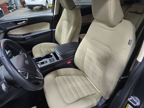 Used 2023 Ford Edge SEL w/ Convenience Package image 17