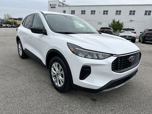 Used 2024 Ford Escape Active AWD/4WD image 11