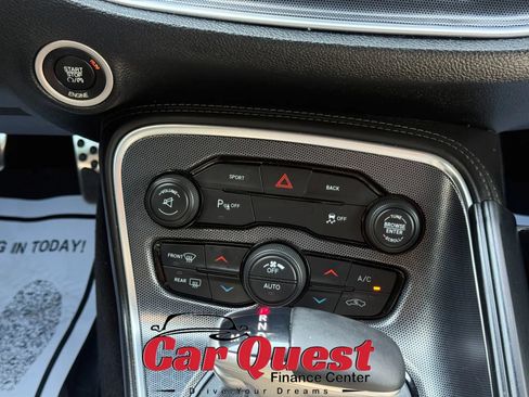 Used 2016 Dodge Challenger SXT Plus RWD image 19