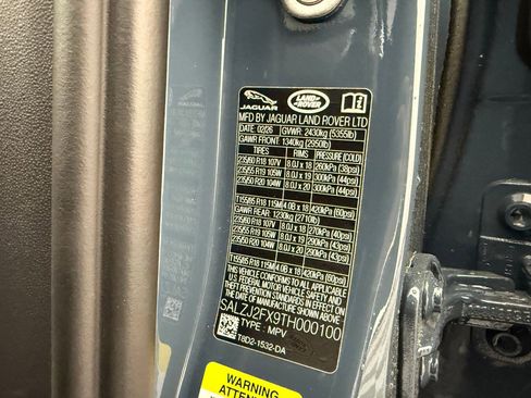 New 2026 Land Rover Range Rover Evoque S AWD/4WD image 19