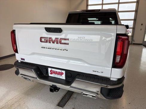Used 2024 GMC Sierra 1500 SLT w/ SLT Premium Package AWD/4WD image 8