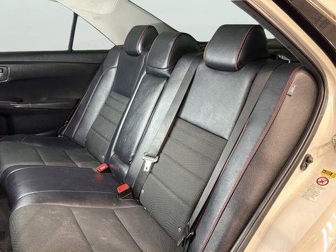 Used 2016 Toyota Camry SE image 33