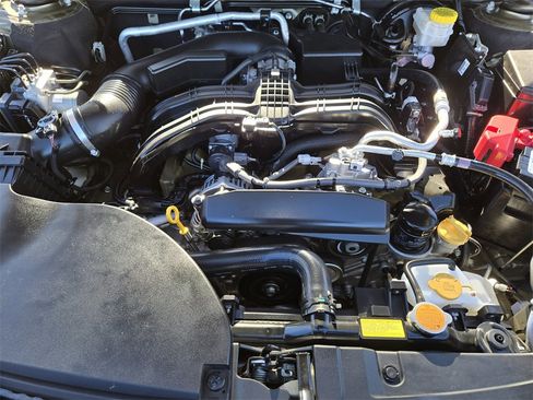 Used 2022 Subaru Outback Limited image 30