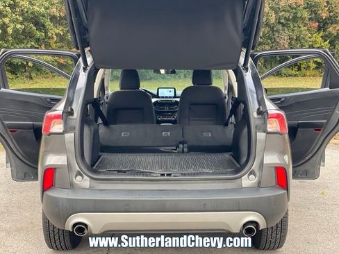 Used 2022 Ford Escape SE w/ Convenience Package AWD/4WD image 40