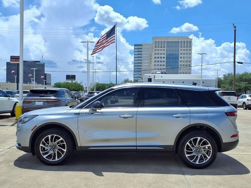 Used 2022 Lincoln Corsair FWD w/ Equipment Group 101A image 24