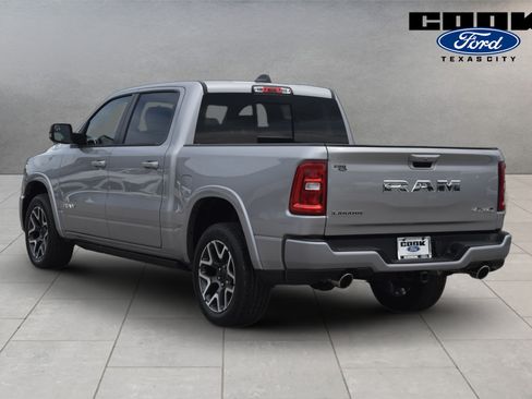 Used 2025 RAM 1500 Laramie w/ Laramie Southwest Edition AWD/4WD image 4